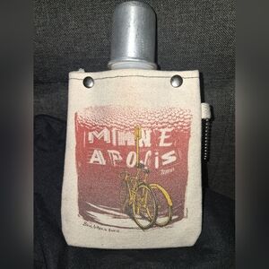 Like New Minneapolis Canvas 4oz Canteen By Tote+able